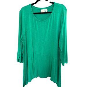 Chicos Zenergy Sharkbite Tunic Top 3/XL Kelly Green Casual Minimalist Simple